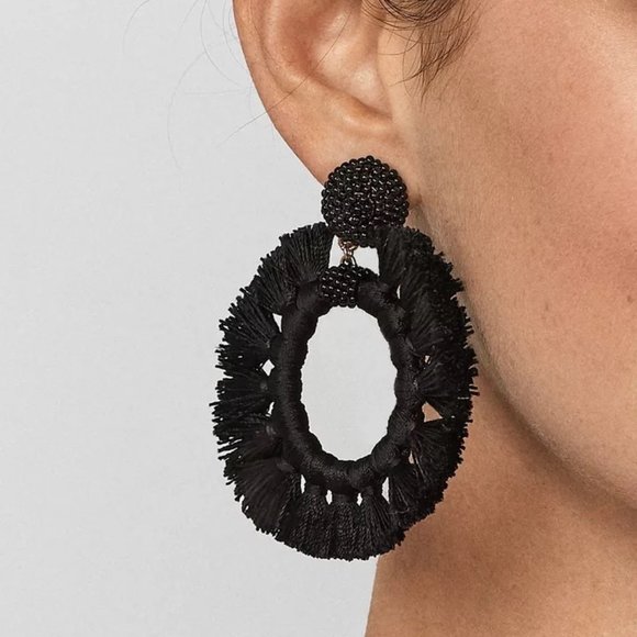 Paris&Pearle Jewelry - Daphne Black Beaded Tassel Earrings